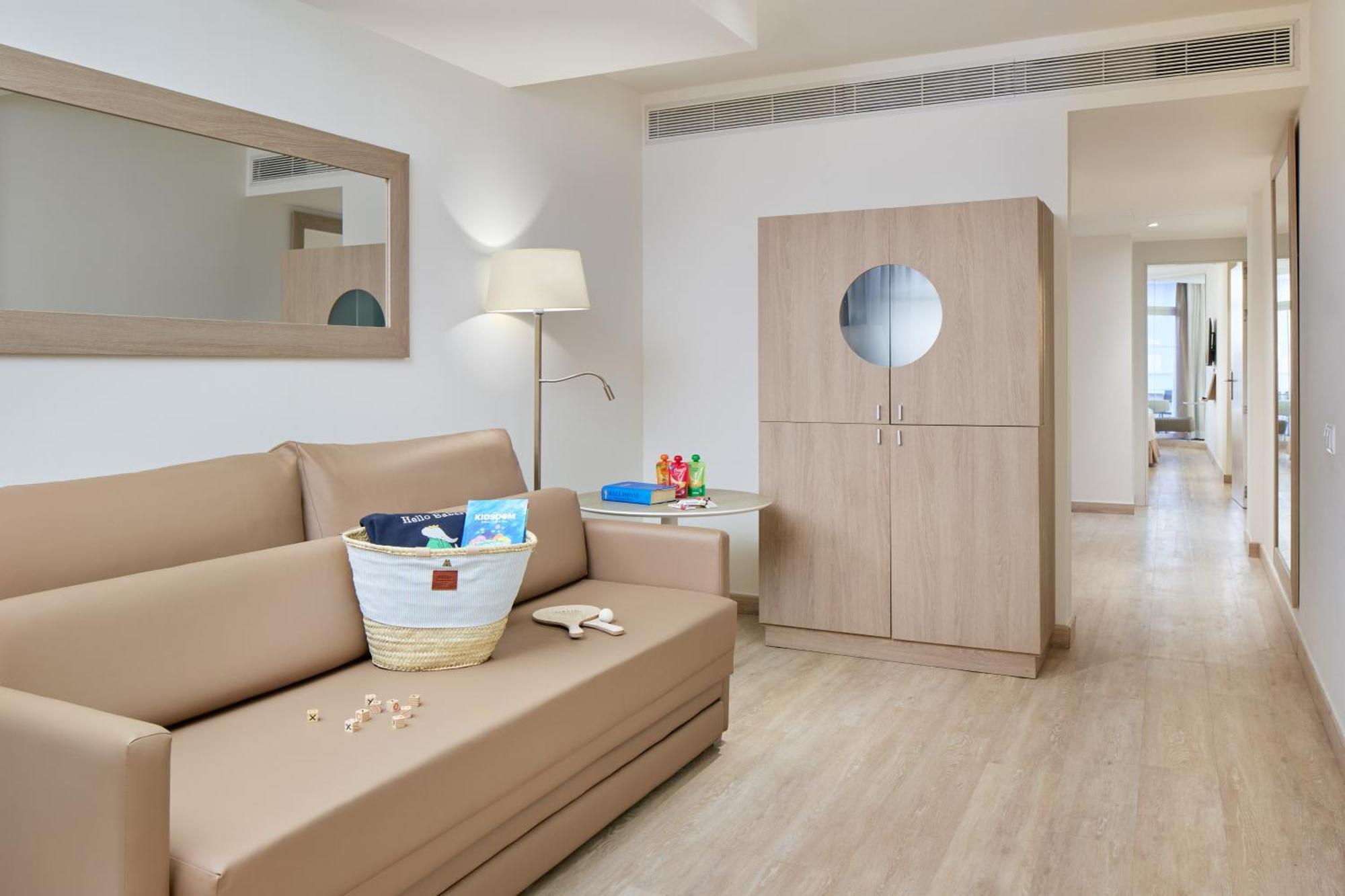 Отель Melia Cala Galdana Кала-Галдана Экстерьер фото Family room